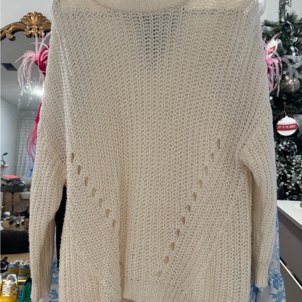 Women's Cream Sweater